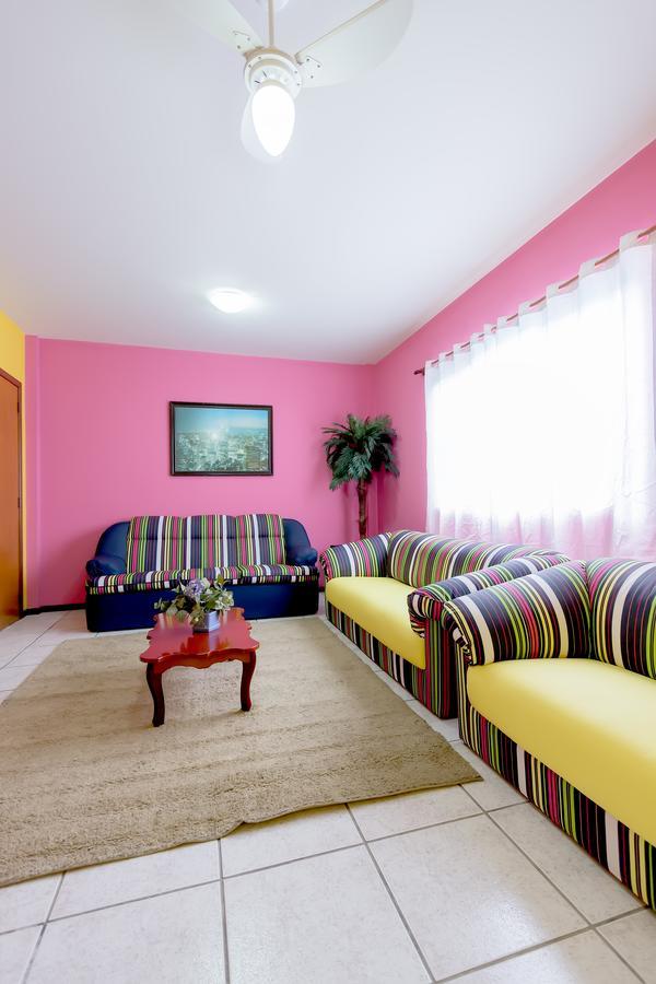 Cabanas Hostel & Suites Balneario Camboriu Bagian luar foto