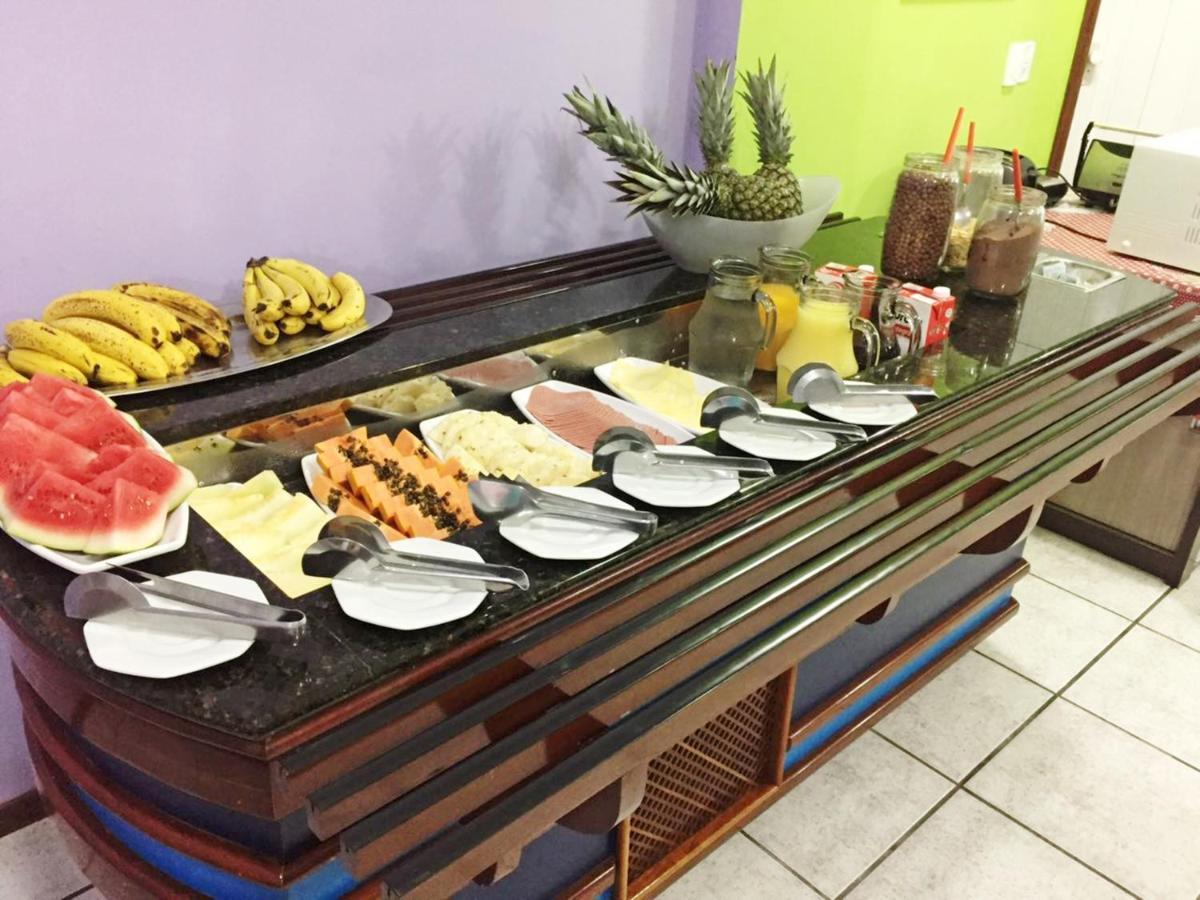 Cabanas Hostel & Suites Balneario Camboriu Bagian luar foto